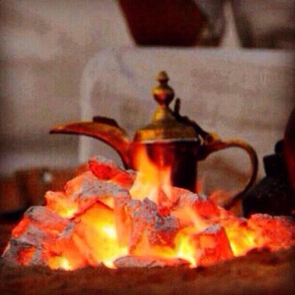 المواصلات كوميديا حليب  دلة قهوة عربية قديمة