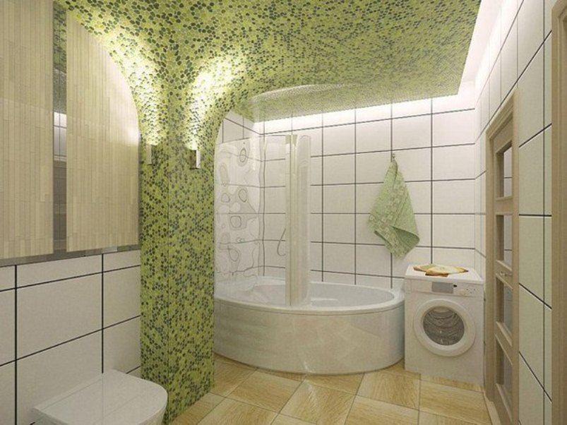 Потолок плитка в ванной комнате. Интерьер ванной комнаты. Отделка потолка в ванной мозаикой. Мозаика на потолке в ванной. Ванная с мозаикой.