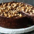 12412 1 طريقة عمل كيكة الشوكولاتة بالبندق- وصفة كيكة البندق والشوكولاتة- اجيال نصر